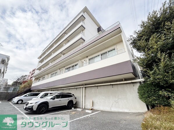 江田パークサイドマンションの物件外観写真